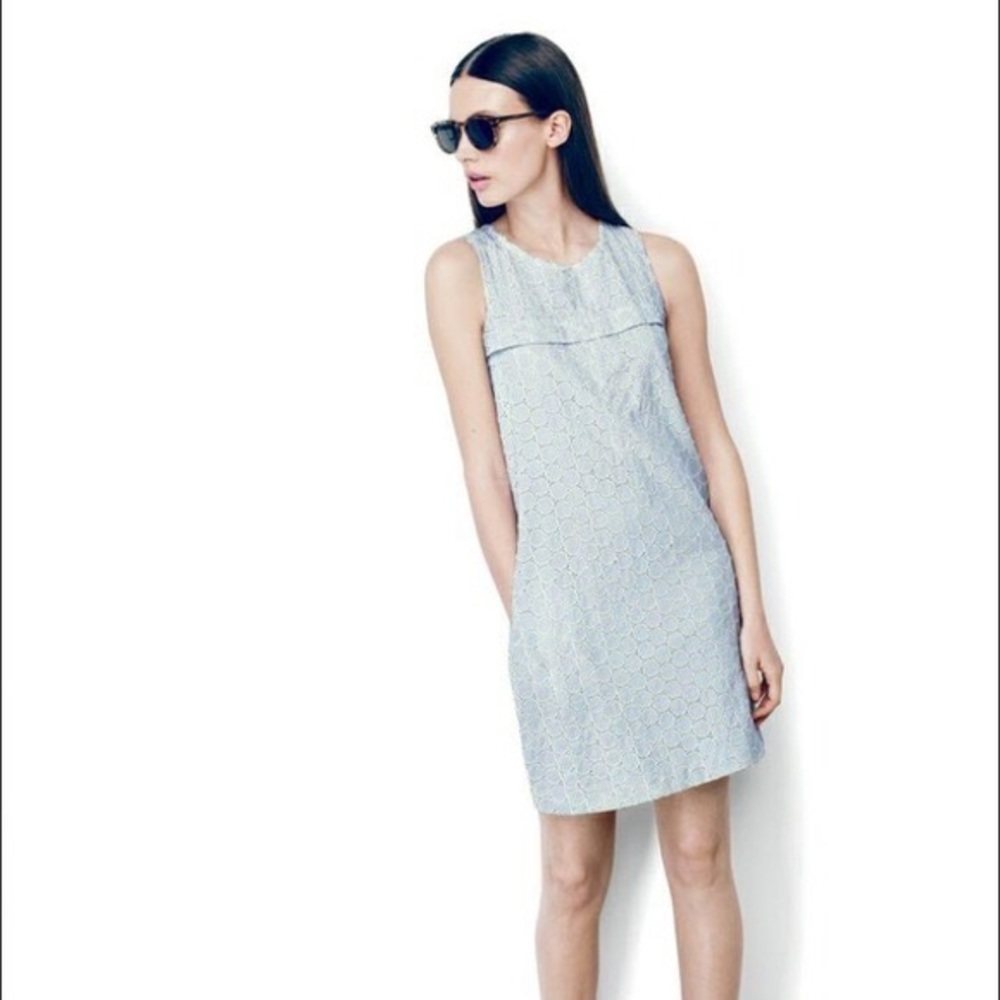 𝐉. 𝐂𝐑𝐄𝐖 Dress